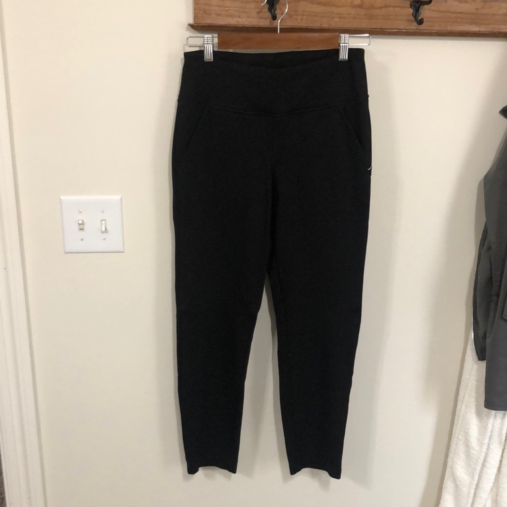 Jaanu scrub pants. Size Small. Black